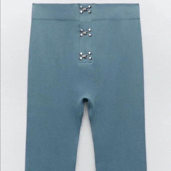 Zara SEAMLESS HIGH WAIST LEGGINGS WITH HOOK-AND-EYE FASTENINGS BLUE XS/S NEW - Picture 16 of 16